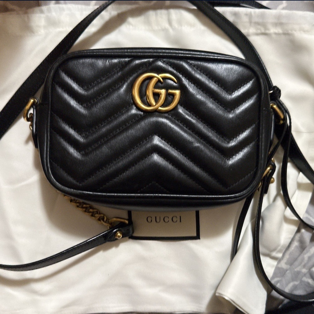 Gucci- GG Marmont Mini Handbag